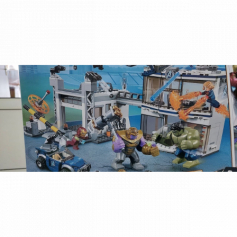 Конструктор "База Героев" 723 детали, 6 фигурок.50*39,5*7,5