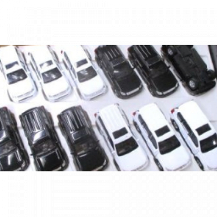Машины Toyota Land Cruiser (бел, черн)