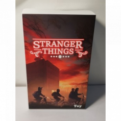 А Игрушка Stranger Things в кор.