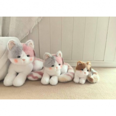 А Мягкая игрушка Кошка полосатый хвост