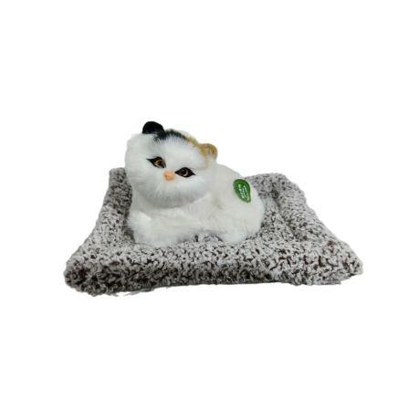 А Кошка на коврике CAT-1