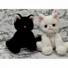 А Мягкая игрушка кошечка сидячая