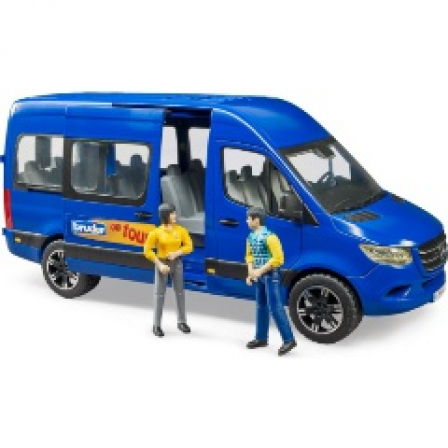 *Машина Bruder Mercedes-Benz Sprinter с 2 фигурками